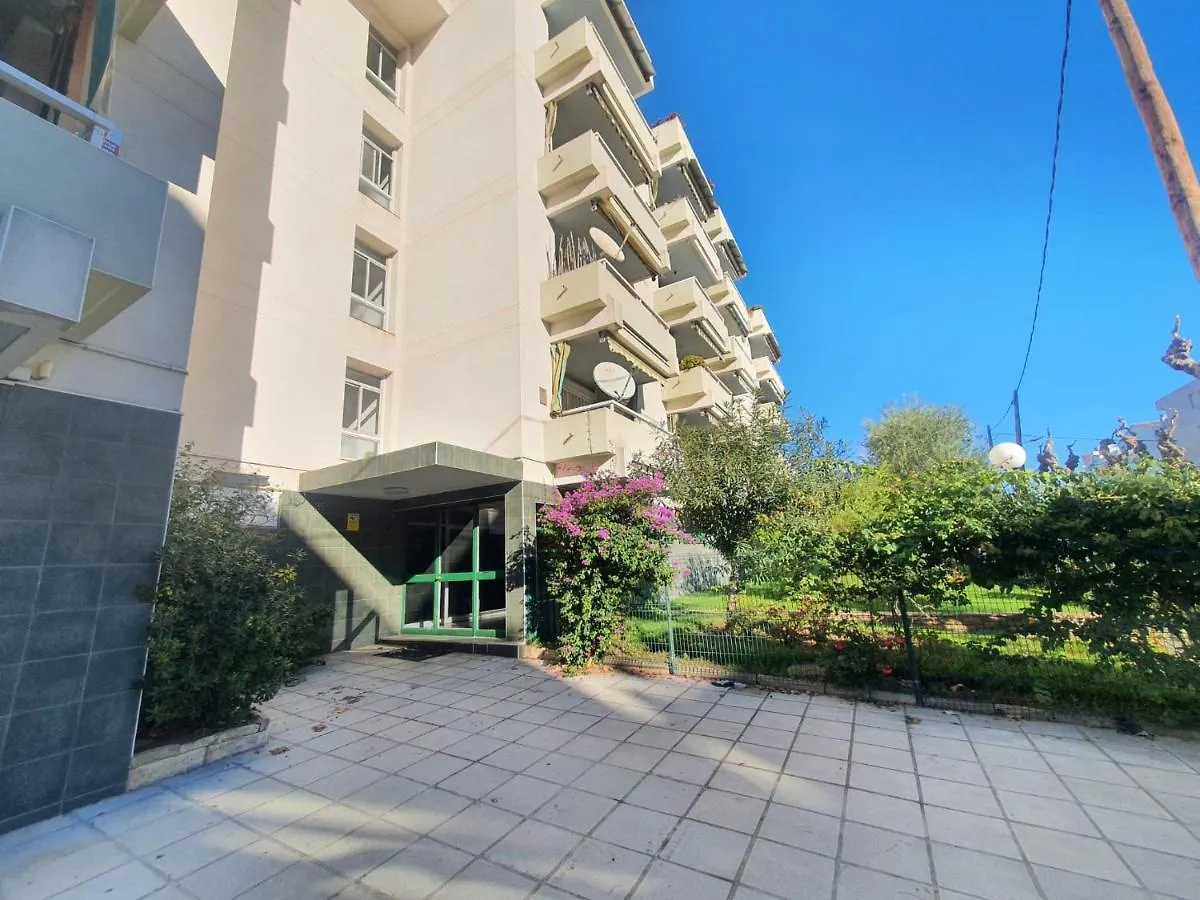 SALOU Carrer de Nord ,apartamento para 4 personas Apartamento